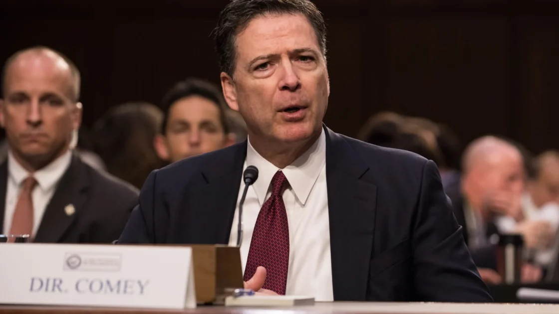 Eks Direktur FBI James Comey Kembali Djerat Kasus Hukum