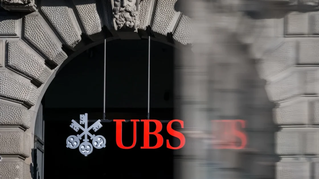 Laba UBS Melonjak 27 Persen di Kuartal Ketiga