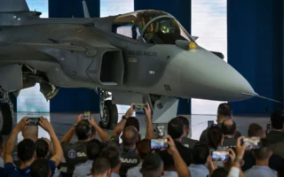 Saham Saab Melonjak Usai Pesanan Jet Tempur Ukraina Melonjak