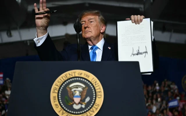 Perintah Eksekutif Trump Targetkan Biaya Asuransi Hipotek