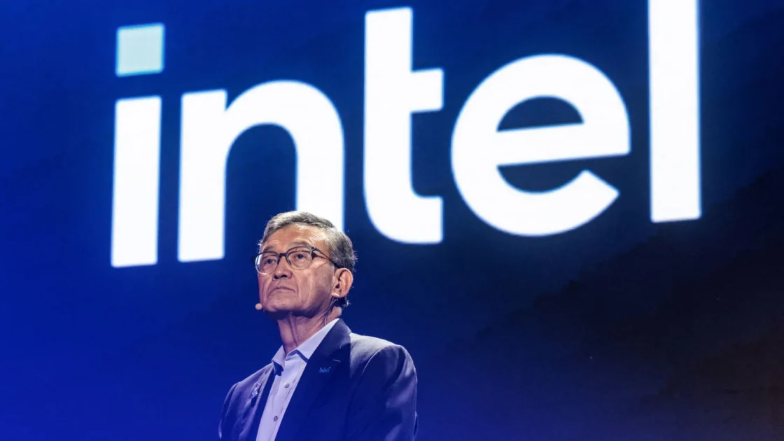 Saham Intel Anjlok 21 Persen Prospek Kuartal IV Melemah