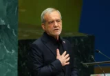 Hardliner Iran Tolak Negosiasi dan Desak Senjata Nuklir