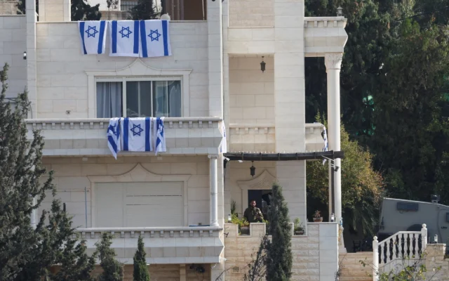 Militer Israel Ubah Rumah Warga Hebron Jadi Pos Militer