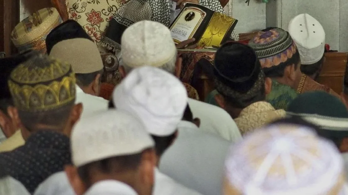 Pria di Bangkalan Tipu Korban Rp1,3 M Berkedok Imam Mahdi
