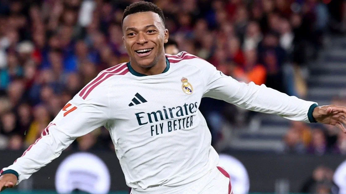 Real Madrid Taklukkan Barcelona 2-1 dalam Laga El Clasico