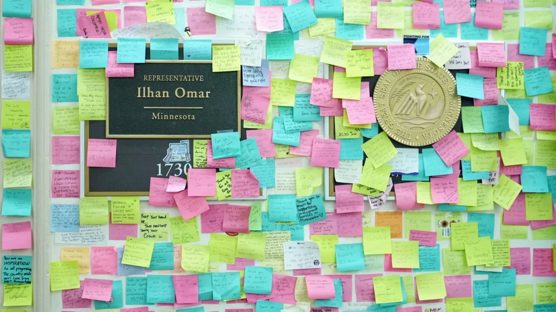Donald Trump Tuntut Ilhan Omar Mundur Terkait Isu Nama
