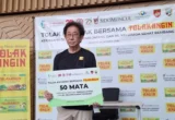 Tolak Angin dan RS Keluarga Sehat Rembang Gelar Operasi Katarak Gratis