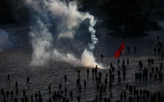 Bentrokan Warnai Demonstrasi Anti-Pemerintah Albania di Tirana