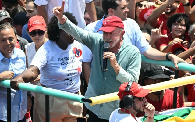 Kampanye Terakhir Brasil, Lula dan Bolsonaro Kerahkan Massa