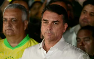Partai Senator Flavio Bolsonaro Akui Hasil Pemilu Brasil