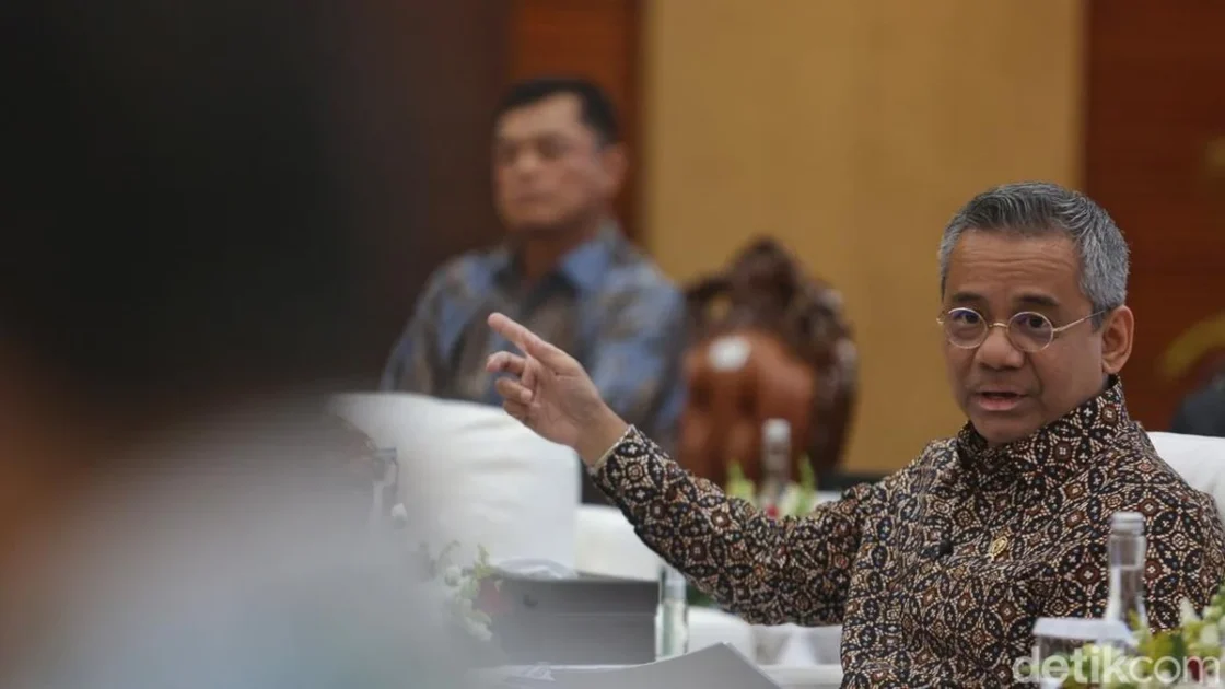 Suahasil Respons Rencana Pramono Bahas Obligasi Jakarta