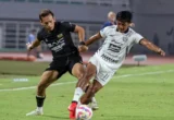 Link Live Streaming Dewa United vs Persija di Super League