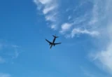 Pesawat Aloha Airlines Mendarat Selamat, Pramugari Tewas