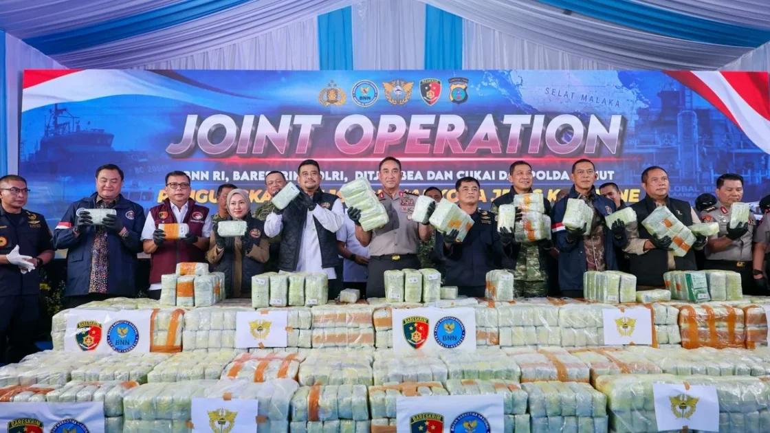 Kapolri Puji Kebijakan Gubernur Sumut Larang ASN Pakai Vape