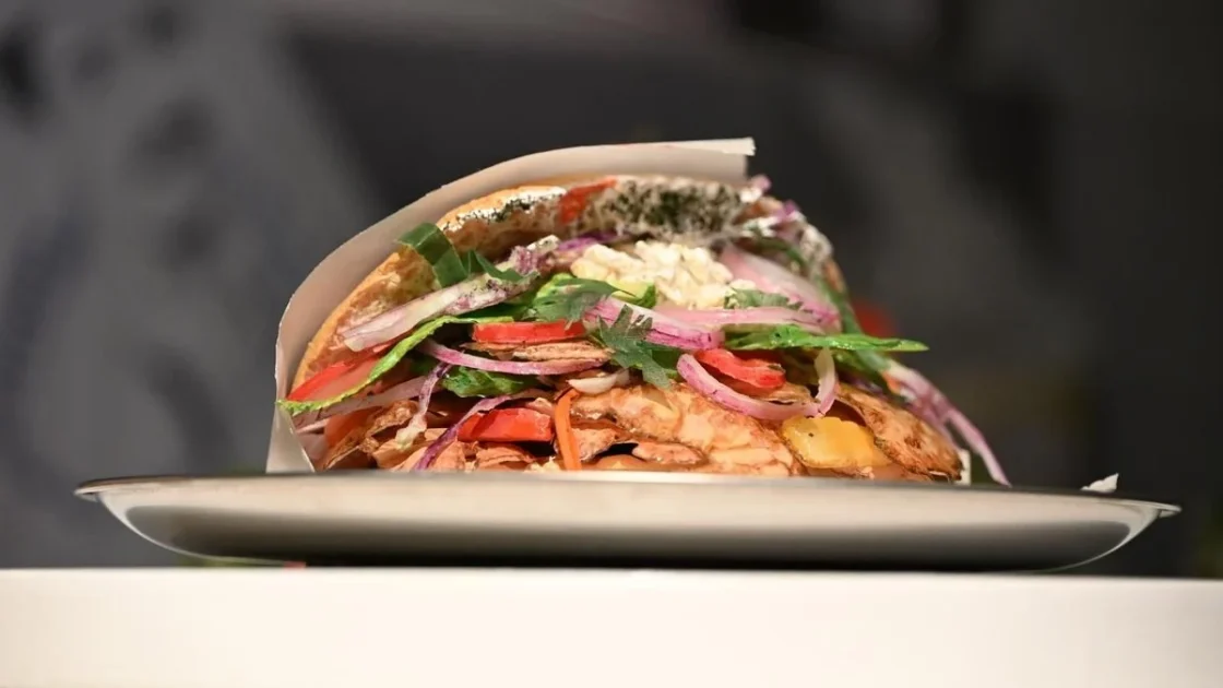 Doner Kebab Resmi Dipajang di Museum Madame Tussauds Berlin