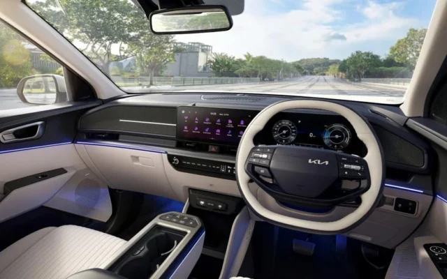 Kia Carens EV Tantang BYD M6, Harga Mulai Rp382 Juta
