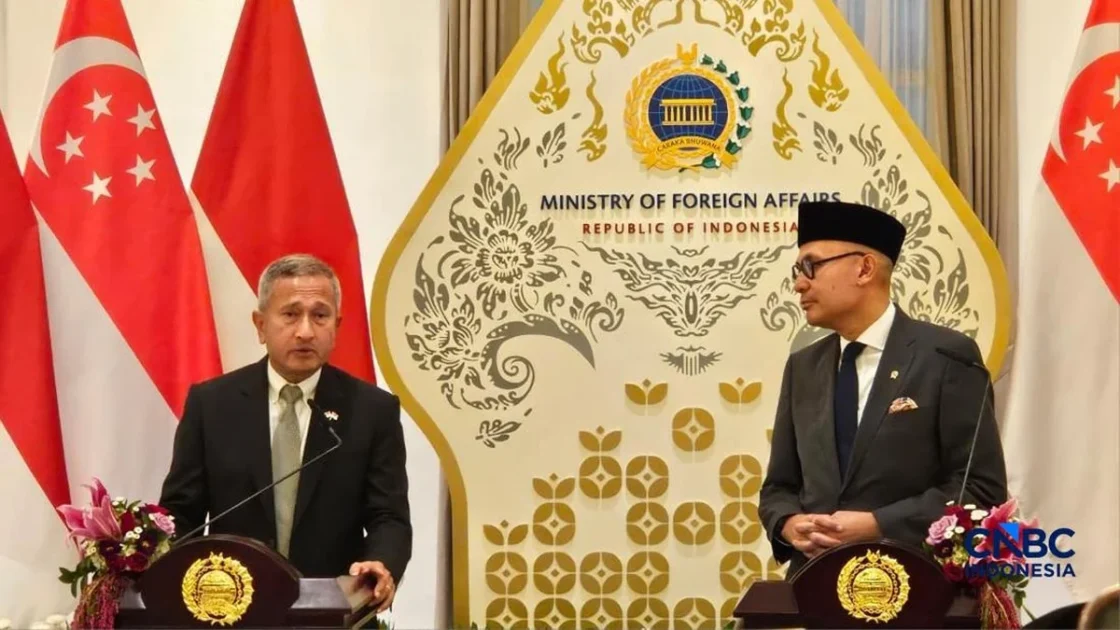 Menlu Singapura Pakai Bahasa Indonesia Bahas El Nino dan Asap