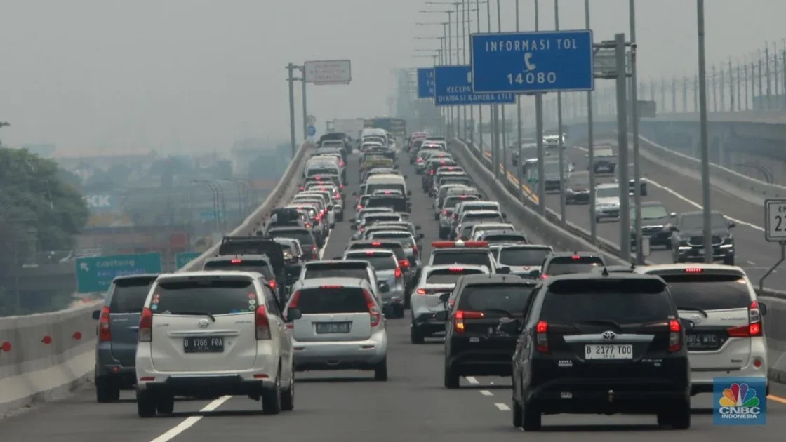 Kemenhub Usul WFH Demi Cegah Kemacetan Nataru 2026-2027