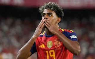 Lamine Yamal Raih Pemain Muda Terbaik Ballon d’Or 2026