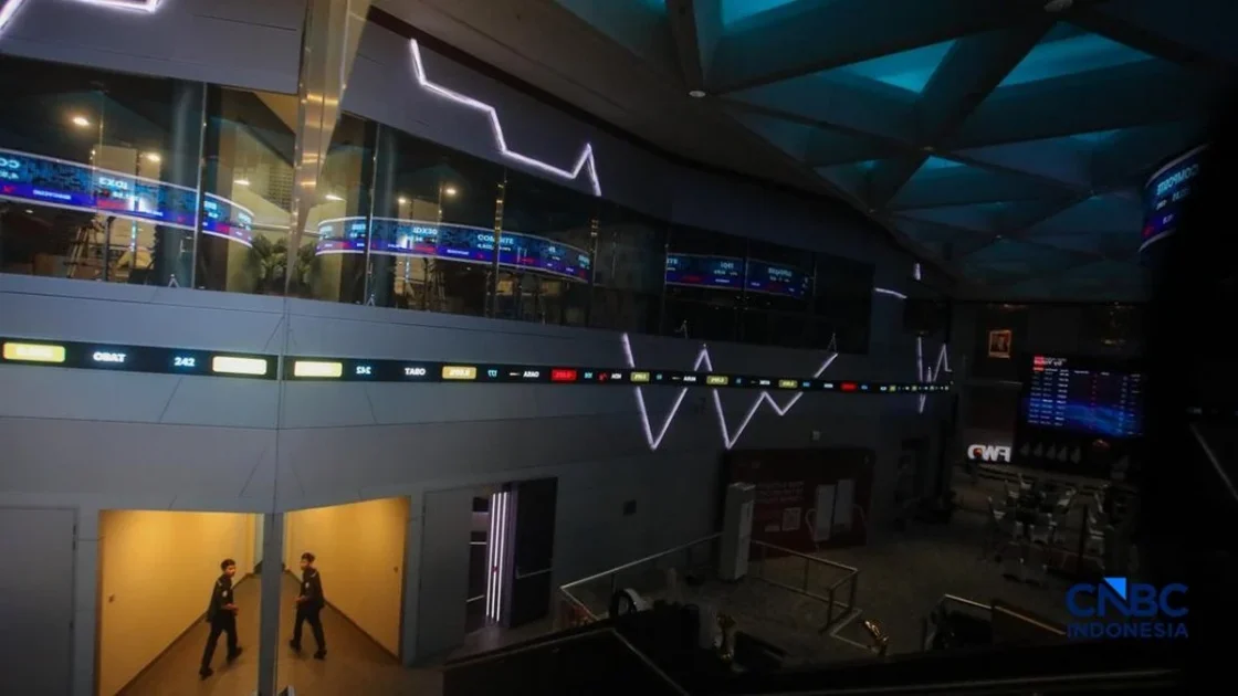 IHSG Anjlok 1,2 Persen, Investor Asing Tetap Borong 10 Saham Ini