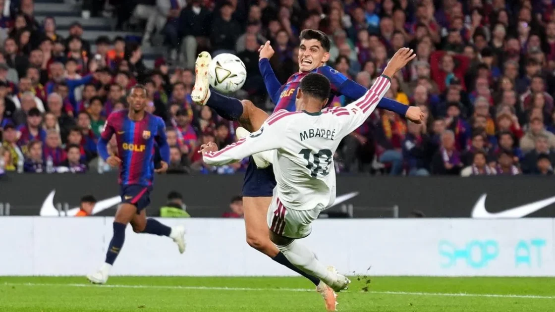 Dwigol Mbappe Bawa Los Blancos Menang 2-1 di El Clasico