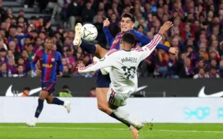 Dwigol Mbappe Bawa Los Blancos Menang 2-1 di El Clasico