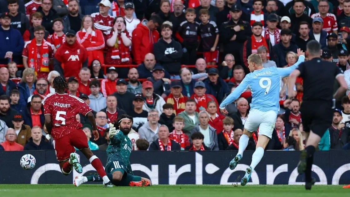 Jadwal Liga Inggris: Man City dan Arsenal Bersaing Ketat