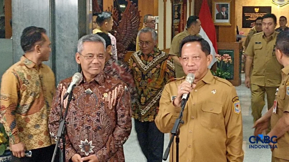 Mendagri Siapkan Insentif Fiskal Rp1 Triliun untuk Program MBG