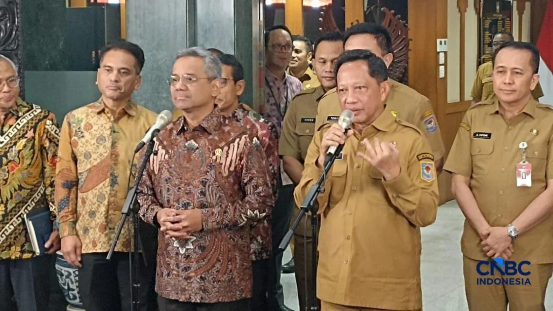 Pemerintah Transfer Rp720 T ke Pemda untuk Bencana dan Karhutla