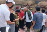 Menteri PU Tinjau Kali Angke, Temukan Masalah Ini