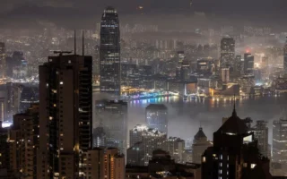 Arab Saudi Hingga Qatar Guyur Miliaran Dolar ke China-Hong Kong