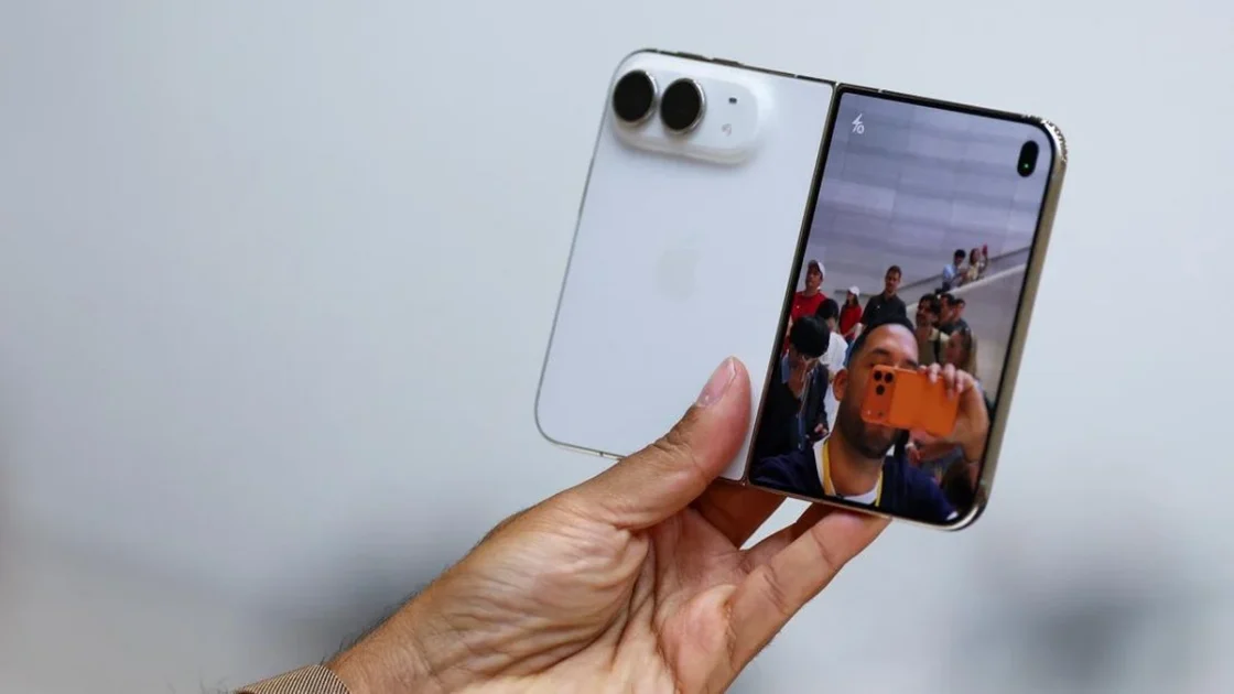 Bos Apple Pastikan Ketersediaan iPhone Duo di Toko Ritel
