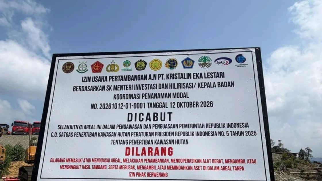 Pemerintah Cabut Izin Tambang Emas PT Kristalin Ekalestari