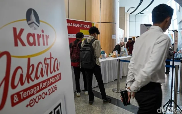 Curhatan Warga Sulit Dapat Kerja: Lamaran Tak Dilirik Usia
