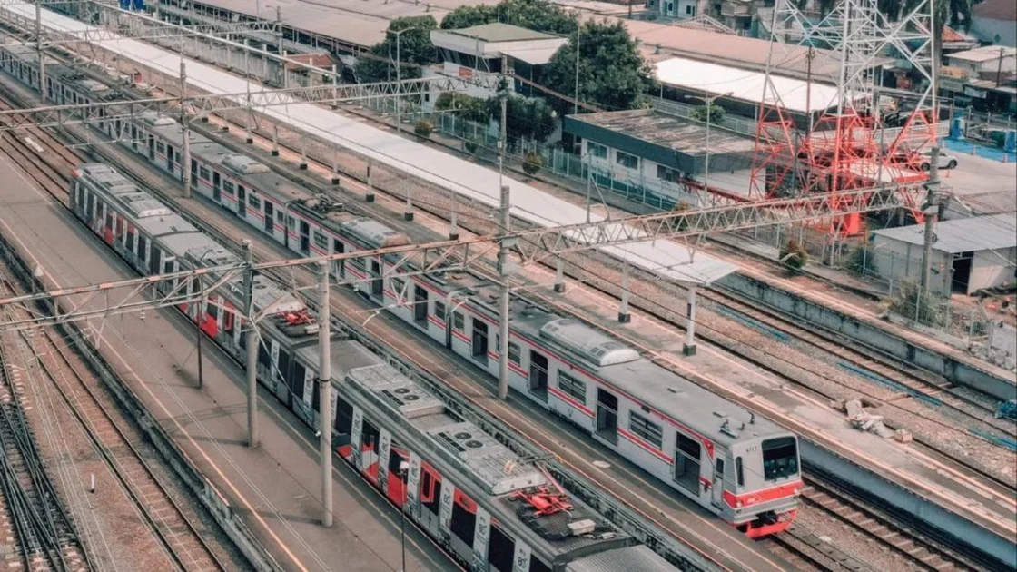 Progres Pengadaan 30 Rangkaian KRL Baru Arahan Presiden Prabowo