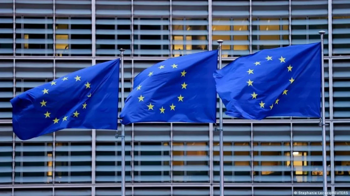 Ekonomi Uni Eropa Melambat: Prancis Kontraksi 0,1 Persen