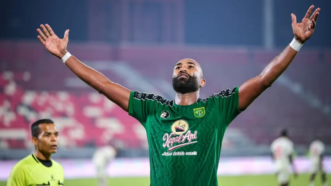 Hasil Super League: Persebaya Menang, BFC vs PSM Imbang