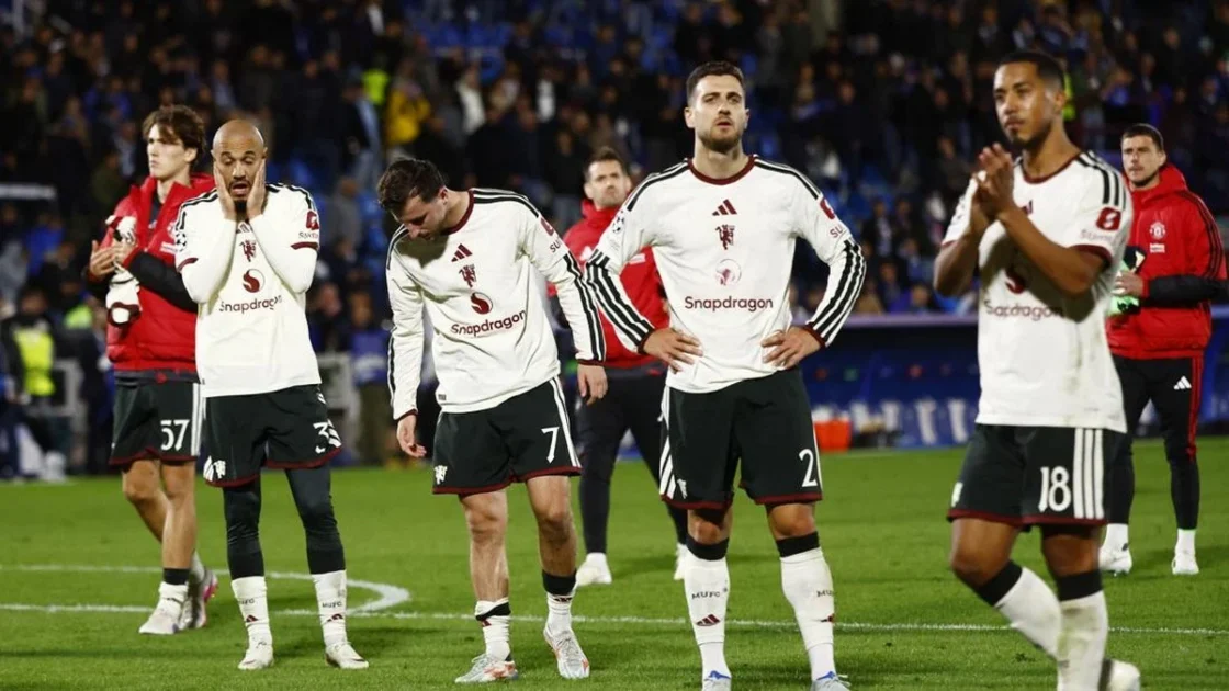 Michael Carrick Selamat dari Pemecatan, MU Hadapi Jadwal Berat