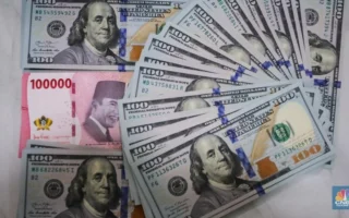 Rupiah Melemah ke Rp18.045 per Dolar AS pada 22 Oktober
