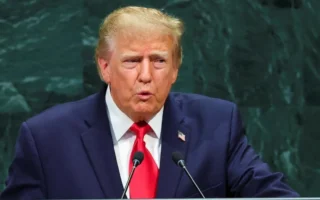 Neil Young Gugat Donald Trump Rp181 Miliar