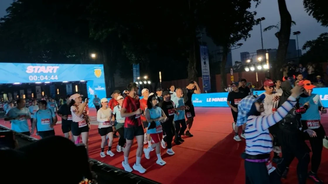 Pramono Anung dan Zulhas Ikut Lari 10K di Jakarta Running Festival 2026