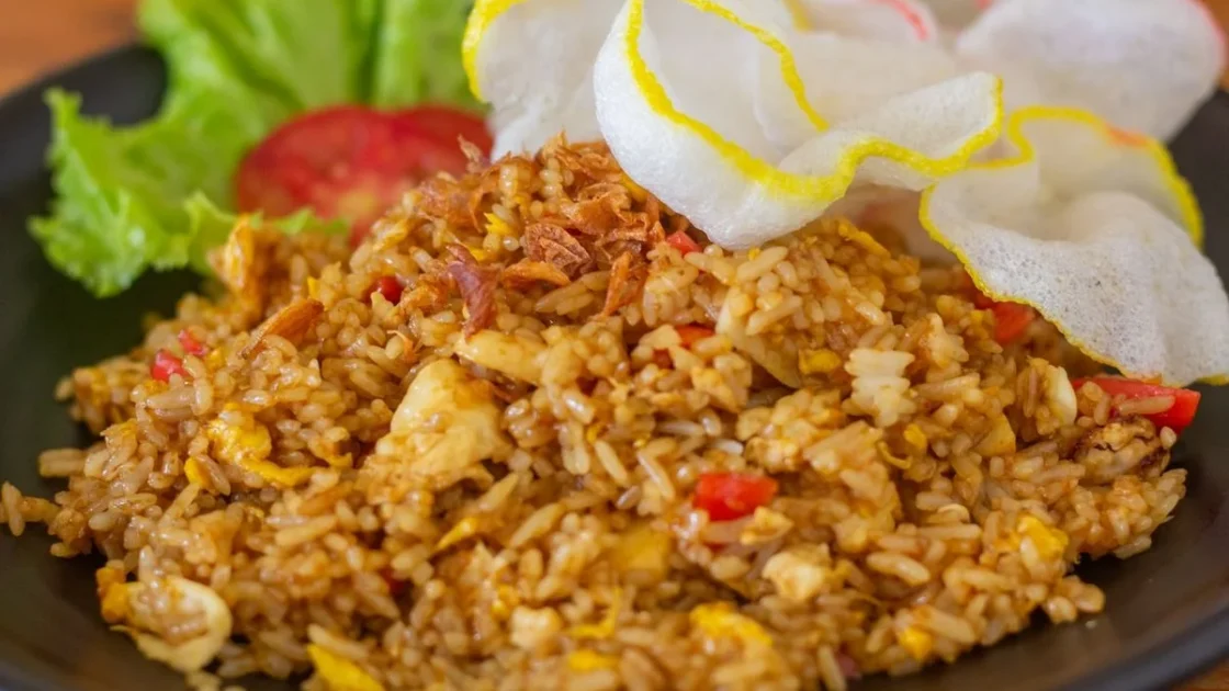 Resep Nasi Goreng Ayam Bumbu Terasi Ala Jawa yang Gurih