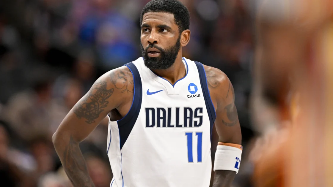 Bintang NBA Kyrie Irving Bayar Denda Atlet NFL Azeez Al-Shaair