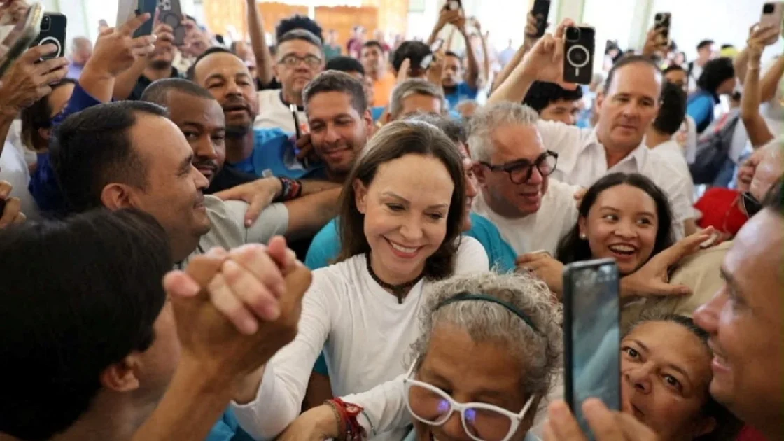 Pemimpin Oposisi Venezuela Maria Corina Machado Kembali