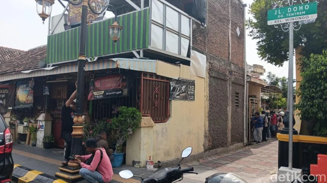 Sosok Dini dan Anaknya yang Tewas Dibunuh Suami Siri