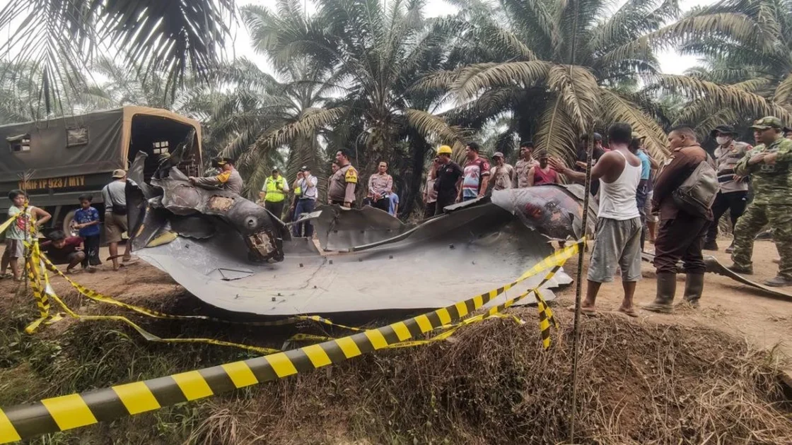 Sampah Roket China di Kalimantan: Risiko dan Penanganannya