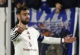 Jamie Carragher Kecam Keras Kapten MU Bruno Fernandes