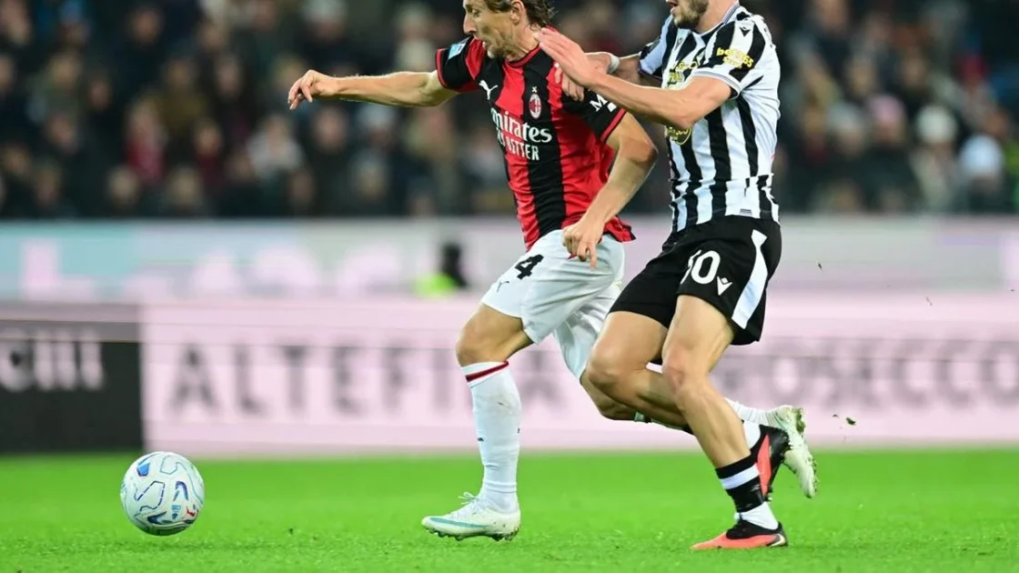 AC Milan Tundukkan Udinese 2-0, Tembus Empat Besar Serie A