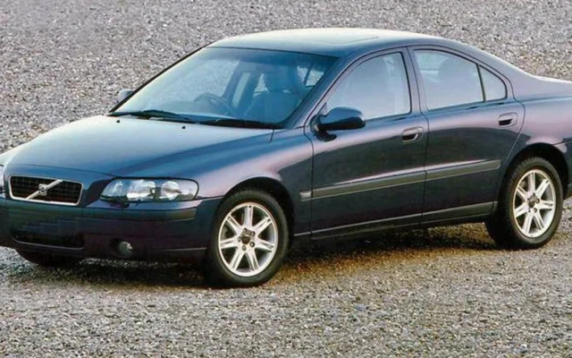 Kinerja Volvo Cars Anjlok, Saham Jatuh ke Level Terendah